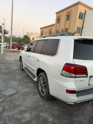 Used Lexus LX in Abu Dhabi
