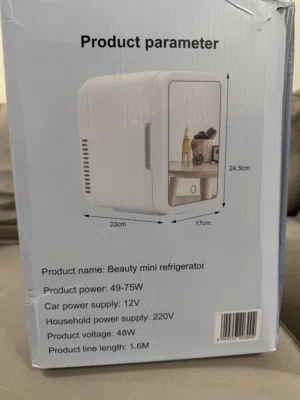 Mini fridge