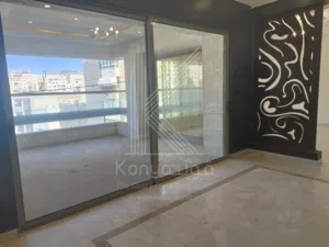 Luxury Apartment For Rent In 4th Circle