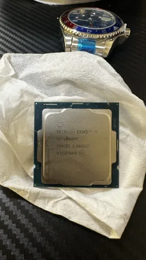 Intel Core i5-10400F Intel Core i5-10400F