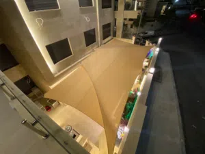 شوادر ومظلات واشرعة وجميع مستلزمات التظليل الخارجي تنجيد مراجيح واطقم راتان وصيانه شوادر