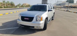 Used GMC Suburban in Muscat