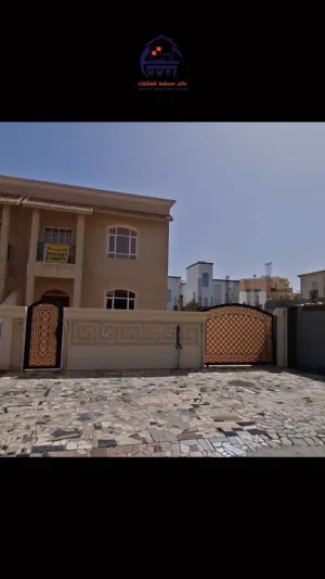 324 m2 4 Bedrooms Villa for Sale in Muscat Al Khoud