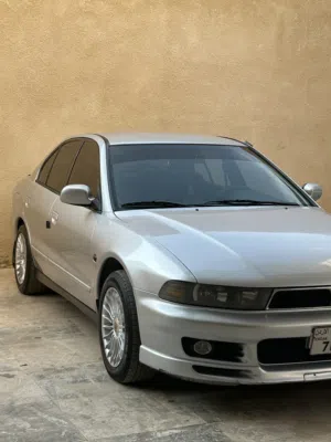 Used Mitsubishi Galant in Madaba