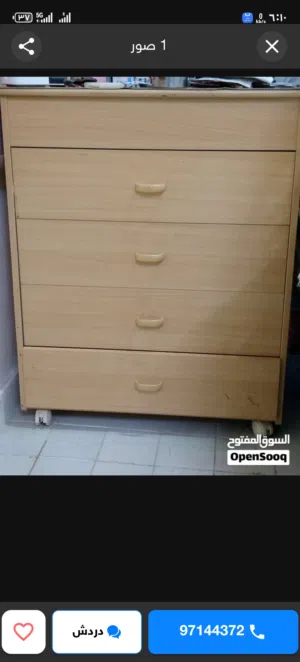 dress cabinet with dressing table