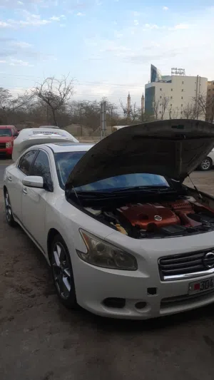 Nissan Maxima 2012 - Full Option, URGENT SALE