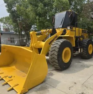 Komatsu WA380 Loader