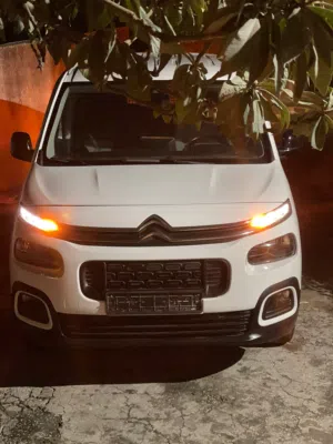 ستروين بارلنجو 22