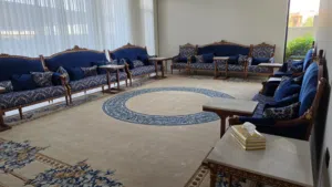 طقم جلوس فاخر للبيع