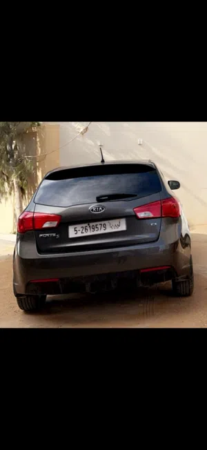 سيراتو 2012 كمبيو عادي محرك 20 عادي 6 مارشات