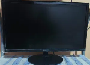 شاشة العاب 1080p بتردد 75hz