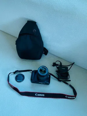 كاميرا كانون 1300D Canon