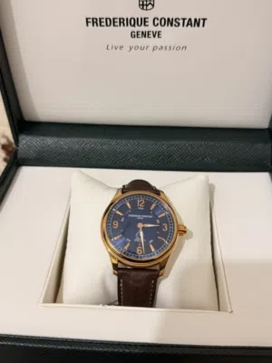 ساعة FREDERIQUE CONSTANT SMART