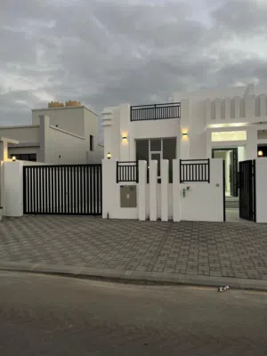 176 m2 3 Bedrooms Villa for Sale in Al Batinah Barka