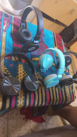 سماعات انواع متشكله