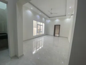 410 m2 5 Bedrooms Villa for Sale in Muscat Al Khoud