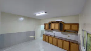 شقة طابق ارضي مدخل منفصل للإيجار