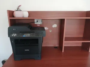 مكتب دراسي حجم كبير