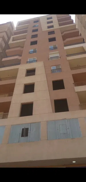 185 m2 3 Bedrooms Apartments for Sale in Cairo Obour City