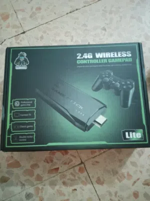 جهاز  جيم ستيك 4k  يحتوي الجهاز على 30ألف لعبه