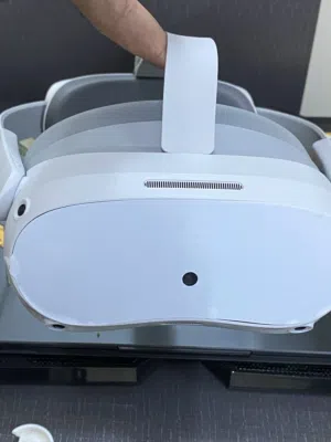 VR PICO4الواقع الافتراضي