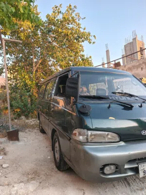 Used Hyundai H 100 in Amman