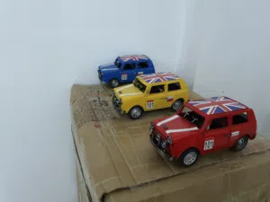 تخفيض 50% على تحف معدنية منوعة، استيراد مباشر