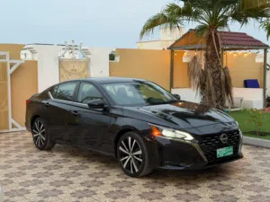 Used Nissan Altima in Al Batinah