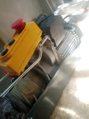 ونش رافعة حاجه نظيفة