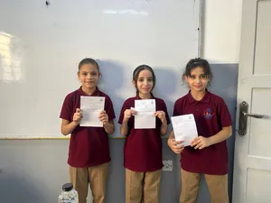 مدرس حقيبة مدرسية لجميع الصفوف وجميع المراحل التعليمية وتأسيس الطلاب