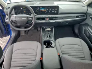 Kia k4 EX 2025