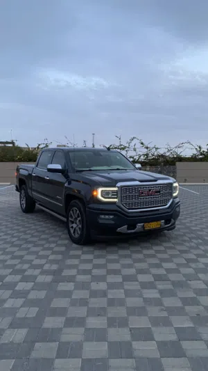 Used GMC Sierra in Muscat