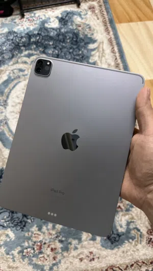 Apple iPad pro 5 256 GB in Muscat