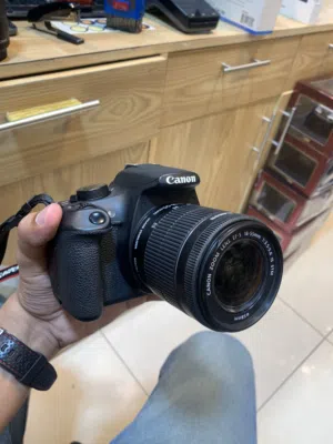 CANON 1200D