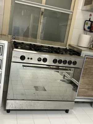 طباخ و فرن