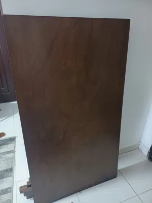 طاوله طعام جديده جداا باربعه ارجل قويه
