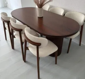 طاولات طعام عصرية بتصميم أنيق وجودة عالية تضيف لمسة فخامة لمنزلك