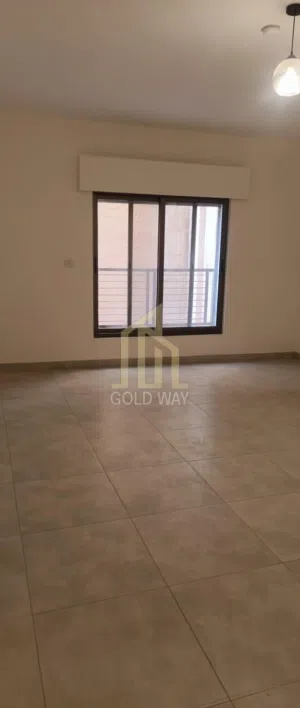 شقة لقطة طابق رابع 315م بسعر مغري في أجمل مناطق عبدون ومن المالك مباشرة /ref 1212