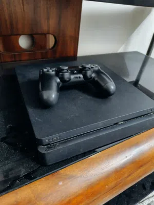 . .Ps4 slim