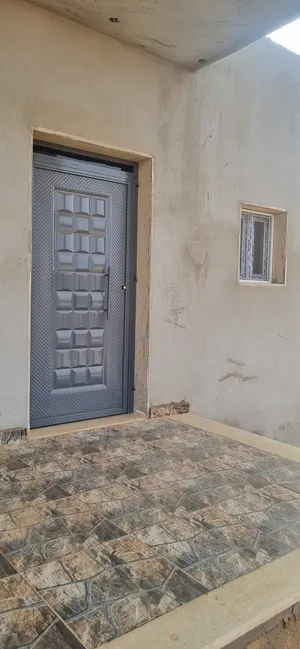 Studio . One Bathroom . 50 m22
