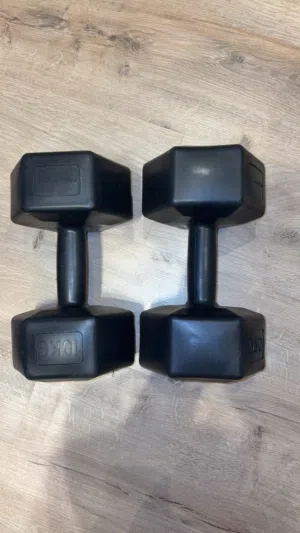 دمبل 10 كيلو شبه جديد