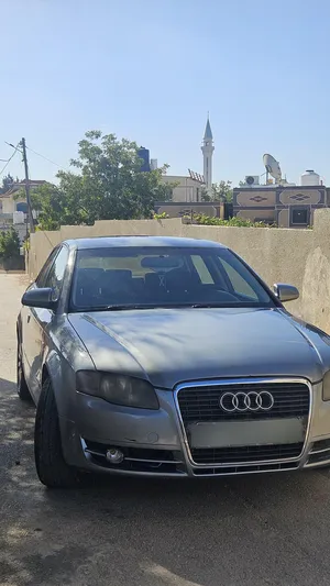 audi-a4-2006-السيارة-الصلاة-على-النبي