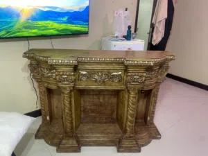 للبيع مكتبه