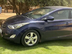 سيارة للبيع