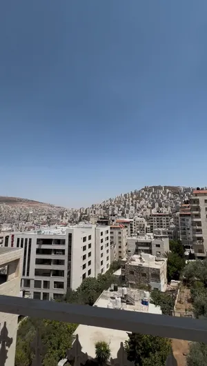 ‏٣ غرف نوم ‏.‏ حمّامين ‏.‏ 170 م٢‏3