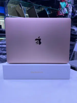 MacBook Air 13 inch  Core i5  RAM 8GB  SSD 512GB  موديل 2020  اللون Rose Gold