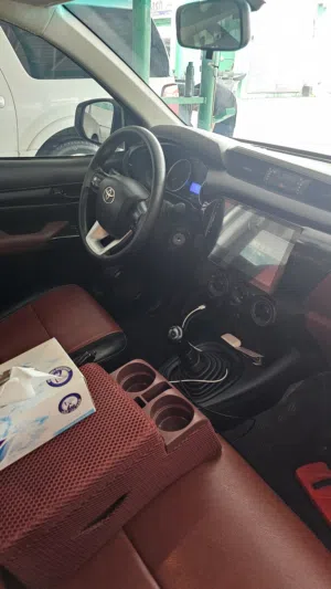 Toyota Hilux 2017 manual