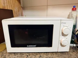 Olsenmark Microwave Oven in medium size