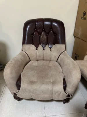 Set of 2 Comfortable Beige Brown Recliner Armchair - Good Condition