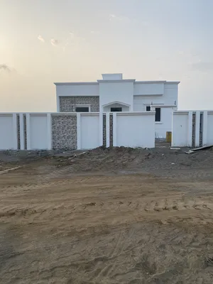 220 m2 4 Bedrooms Townhouse for Sale in Al Batinah Suwaiq